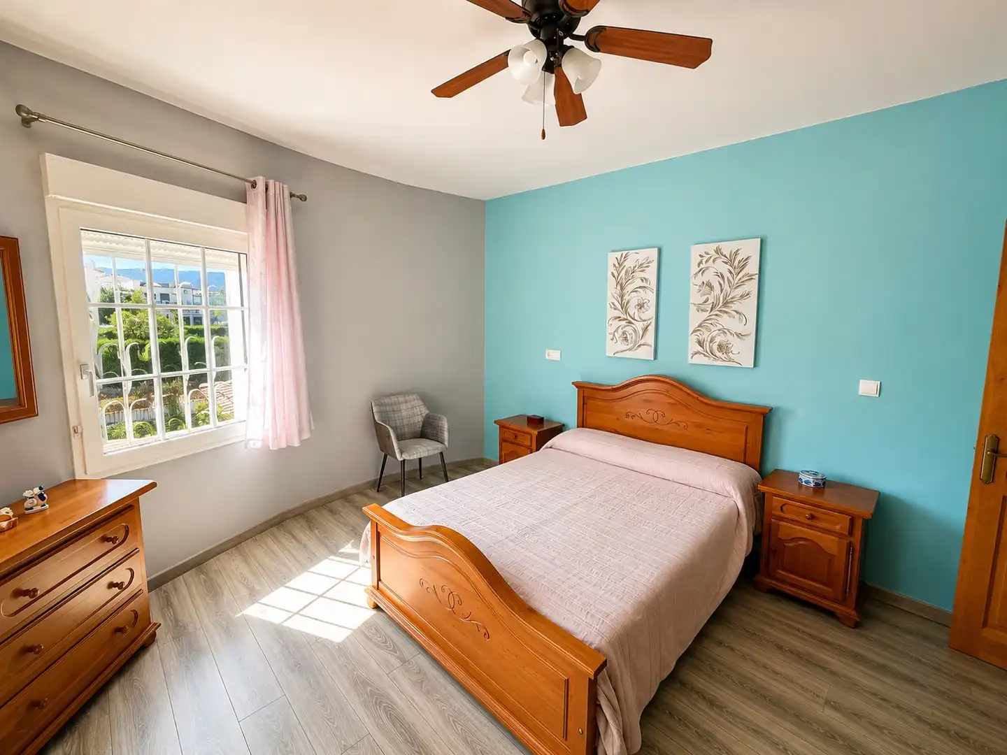 Schlafzimmer von Wohnung zum Verkauf in Mont-roig del Camp mit Klimaanlage, Privatgarten und Parkett
