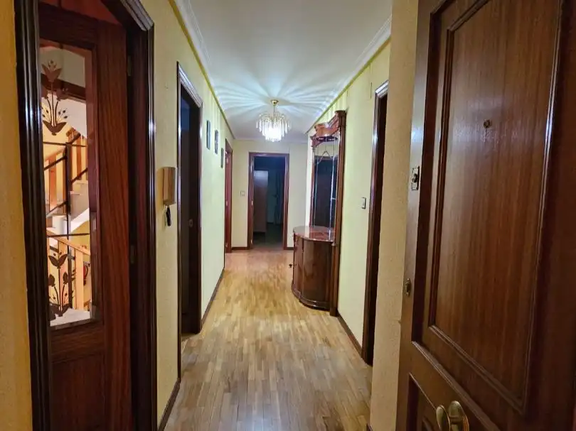 Flat for rent in Calle Cervantes, 3, Valverde de la Virgen Flat for rent in Valverde de la Virgen with Parquet flooring, Terrace and Storage room