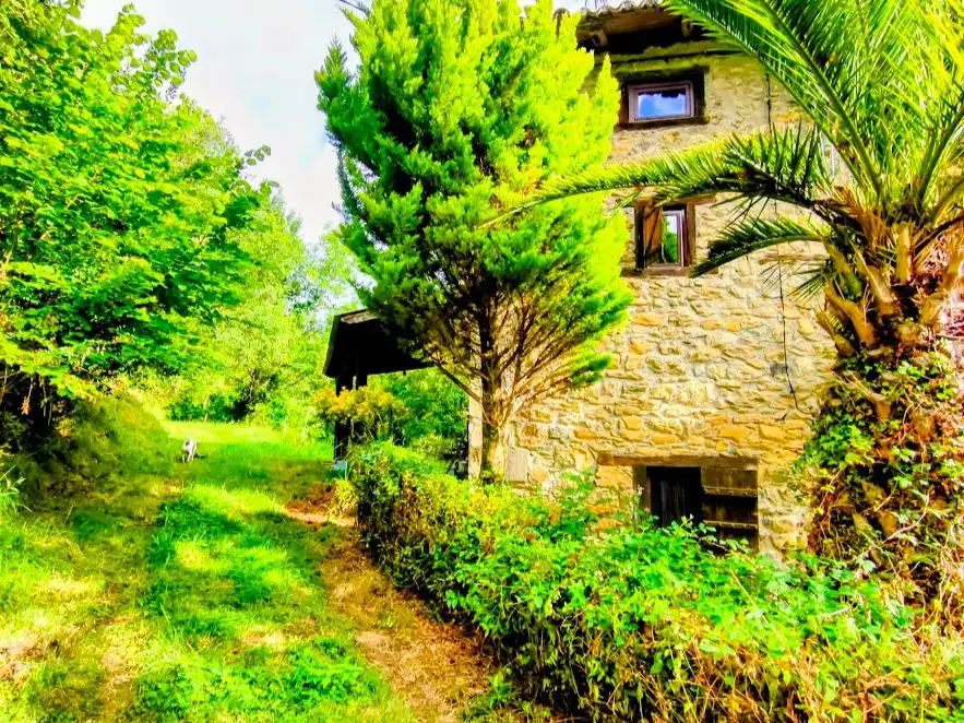 Detached homes for sale in Larrabide Auzoa, 2, Zeberio Garden of Detached homes for sale in Zeberio with Balcony