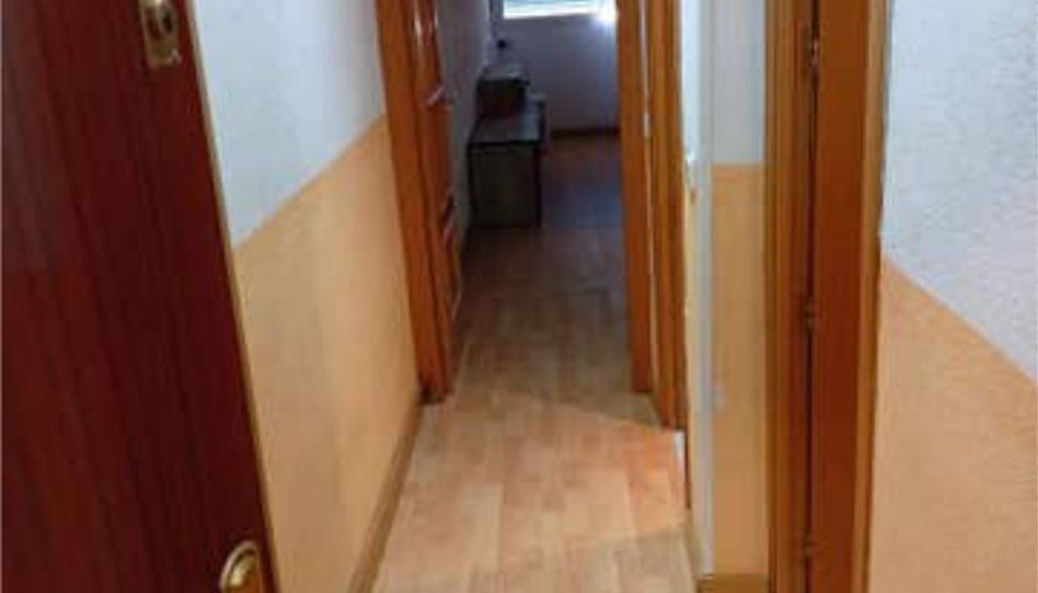 Piso de alquiler en Palomeras Bajas, Madrid Capital - imagen 1 Foto 1 de Piso de alquiler en Palomeras Bajas, Madrid Capital