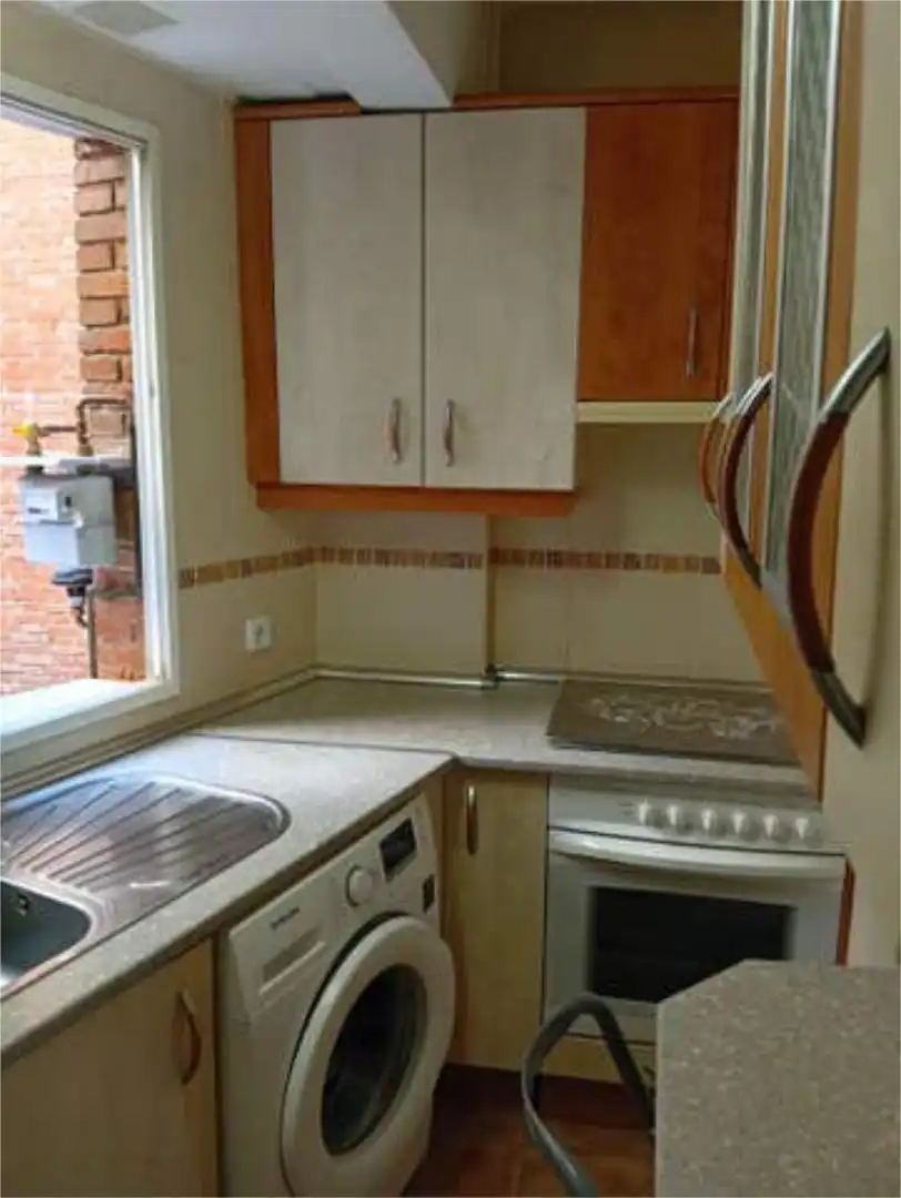 Cocina de Piso de alquiler en Madrid con Calefacción y Amueblado