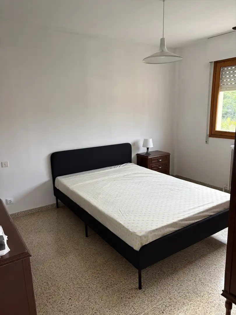 Piso en venta en Calle Campomurieles, 4, Bembibre Habitación de Piso en venta en Bembibre con Calefacción, Terraza y Trastero