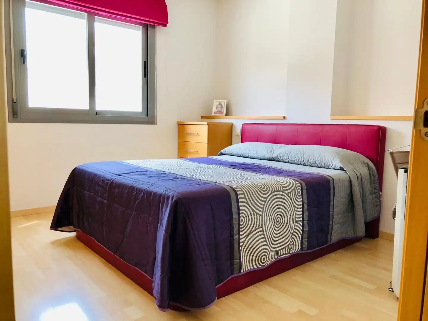 Flat for rent in Calle Pacífico, 18, Paseo Marítimo Oeste - Pacífico Bedroom of Flat for rent in Málaga Capital with Air Conditioner and Swimming Pool