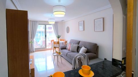 Foto 2 de Piso en venta en Carrer Pío Baroja, 1, Pueblo, Guardamar del Segura