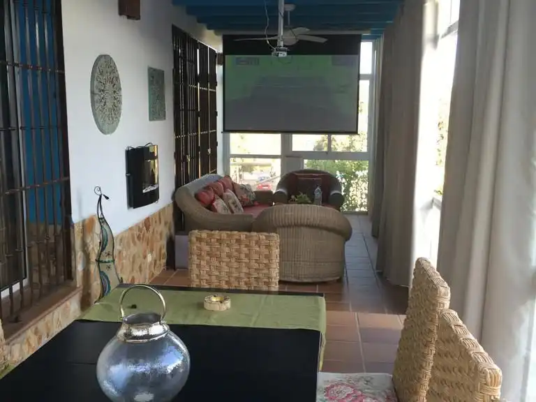 Casa o xalet en venda a Diseminado Lagos del Serrano Fase, 8, Los Lagos Terrassa de Casa o xalet en venda en Guillena amb Aire condicionat, Calefacció i Jardí privat