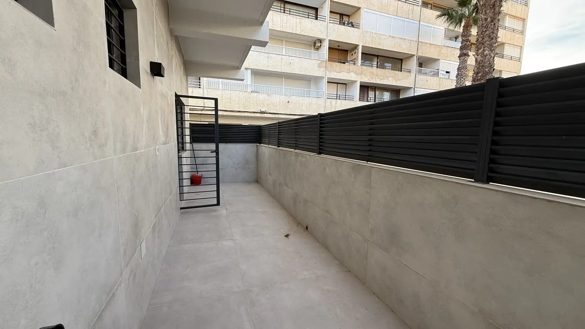 Piso de alquiler en Avenida Doctor Barnard, 6, El Hornillo Terraza de Piso de alquiler en Águilas con Aire acondicionado, Jardín privado y Terraza