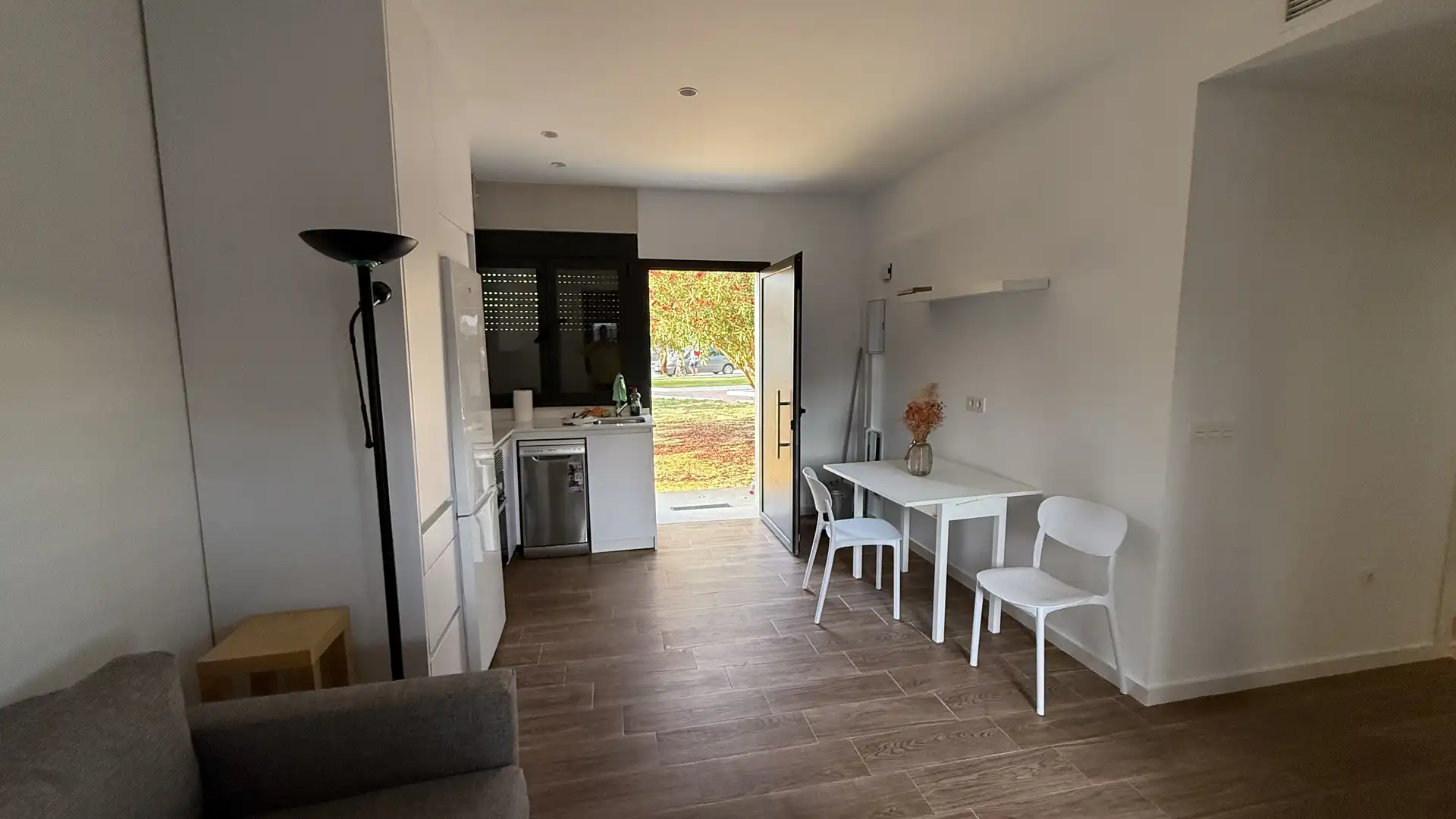 Piso de alquiler en Avenida Doctor Barnard, 6, El Hornillo Sala de estar de Piso de alquiler en Águilas con Aire acondicionado, Jardín privado y Terraza