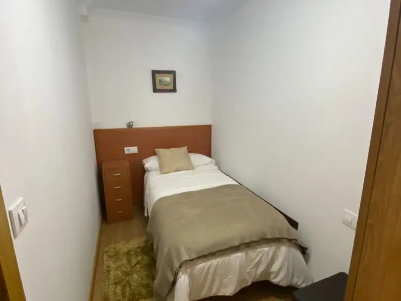 Flat for rent in Rúa de José Antela Conde, 45, Casablanca - Calvario Bedroom of Flat for rent in Vigo with Heating, Parquet flooring and Storage room