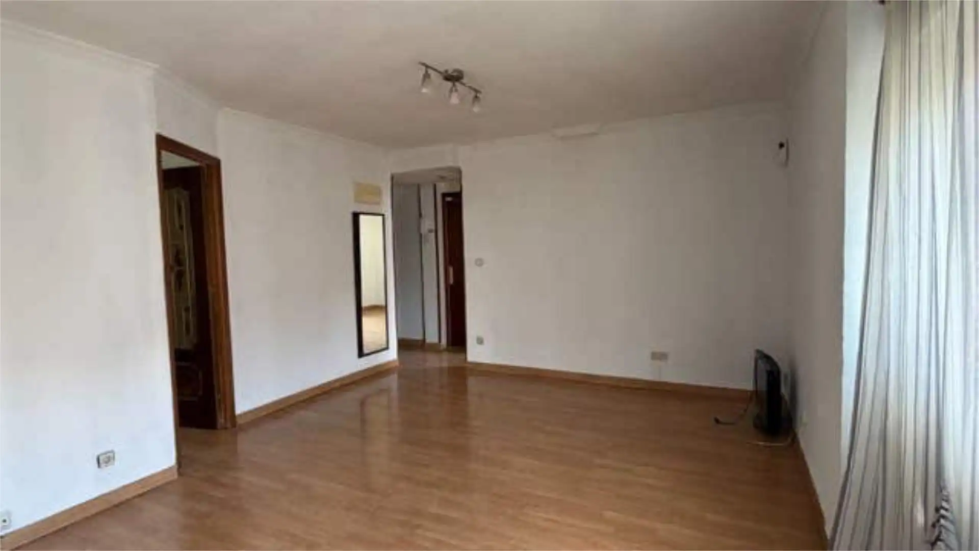Flat for sale in Campamento Flat for sale in Madrid Capital