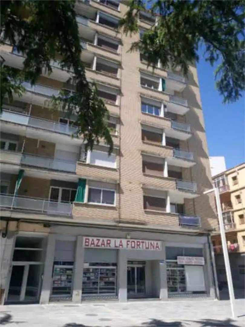 Flat for rent in Santo Domingo y San Martín Exterior view of Flat for rent in Huesca with Heating and Terrace