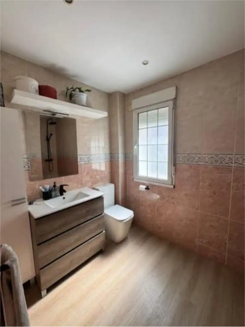 Baño de Piso de alquiler en Villalbilla de Burgos