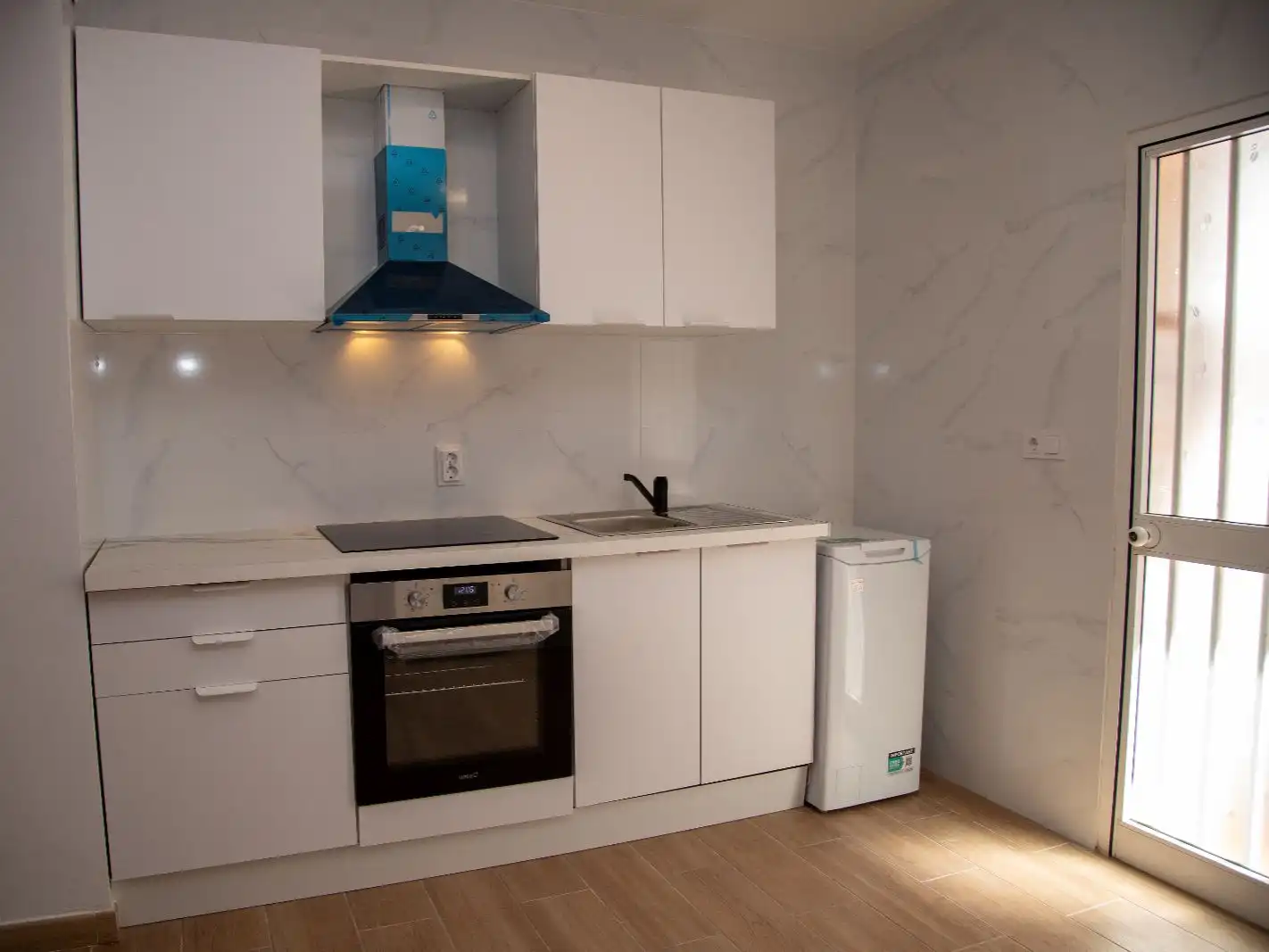 Wohnung zum Verkauf in Avenida Federico Mayo, 14, Las Torres - Guadalupe Küche von Wohnung zum Verkauf in Huelva mit Privatgarten und Terrasse