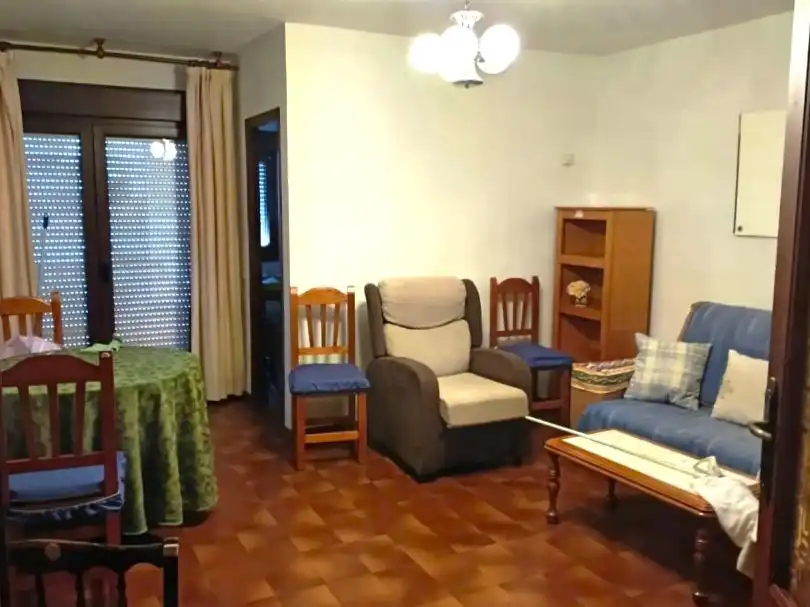 Flat for rent in Calle Doctor Lorenzo Velázquez, 2, Arenas de San Pedro Living room of Flat for rent in Arenas de San Pedro with Heating, Terrace and Furnished