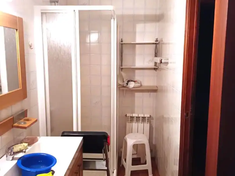 Flat for rent in Calle Doctor Lorenzo Velázquez, 2, Arenas de San Pedro Bathroom of Flat for rent in Arenas de San Pedro with Heating, Terrace and Furnished