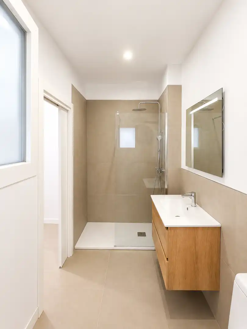 Bathroom of Flat for sale in Santa Cruz de Tenerife  with Heating and Furnished
