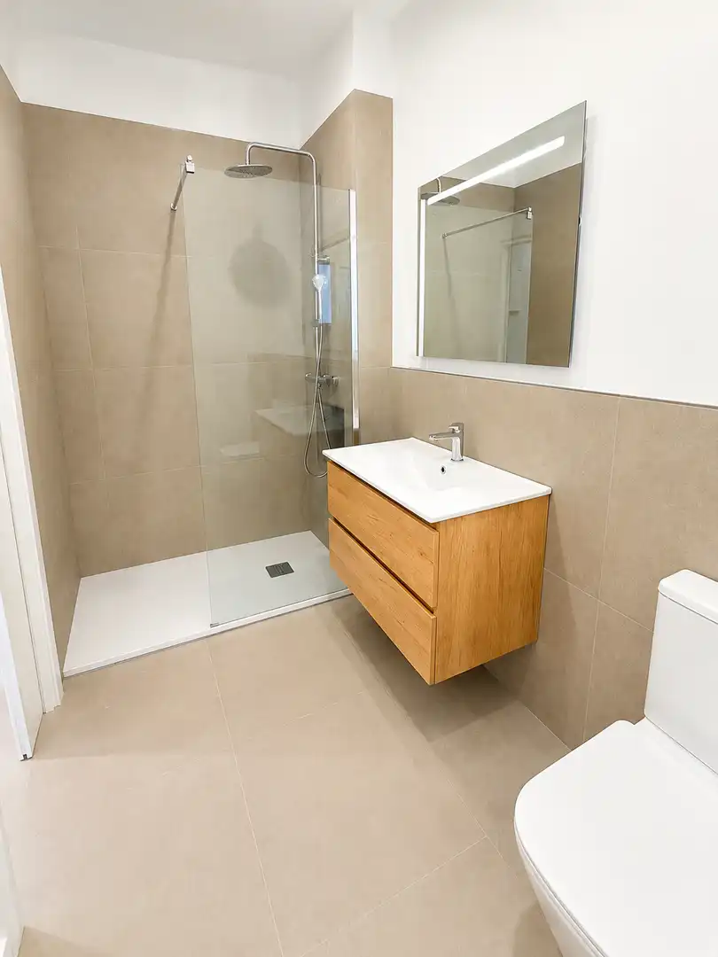 Bathroom of Flat for sale in Santa Cruz de Tenerife  with Heating and Furnished