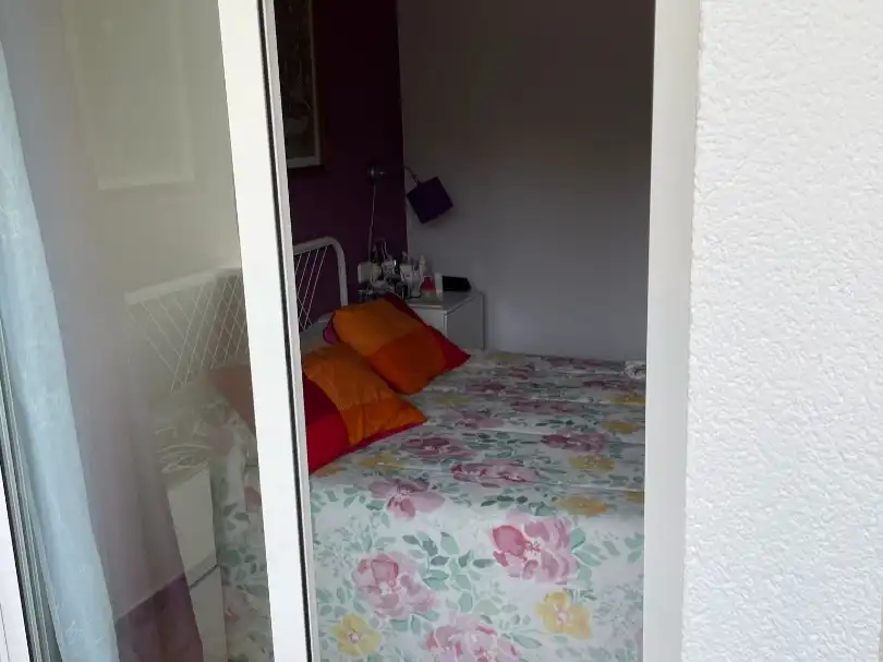 Casa o xalet en venda a Calle Alcalde Miguel Escudero, 36, Villarrobledo Dormitori de Casa o xalet en venda en Villarrobledo amb Balcó