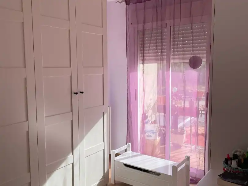 Casa o xalet en venda a Calle Alcalde Miguel Escudero, 36, Villarrobledo Dormitori de Casa o xalet en venda en Villarrobledo amb Balcó