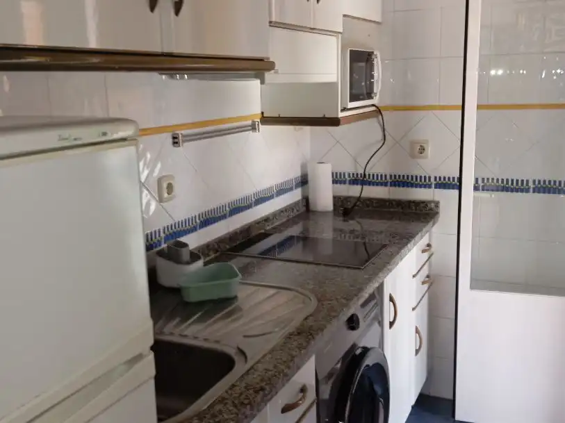 Cocina de Apartamento de alquiler en León Capital  con Calefacción, Parquet y Amueblado