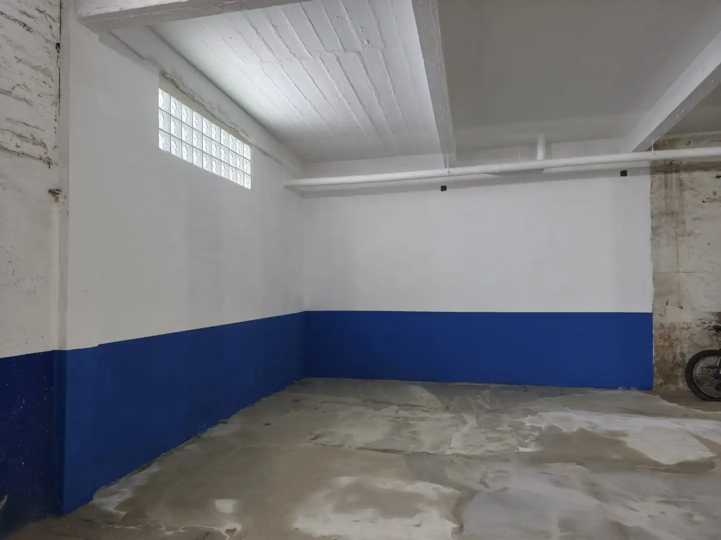 Garage for rent in Sevilla