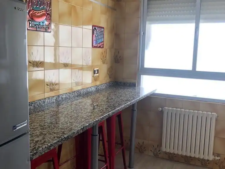 Flat for sale in Cuesta del Carmen, 11, Barrio del Centro Kitchen of Flat for sale in Salamanca with Air Conditioner, Heating and Parquet flooring