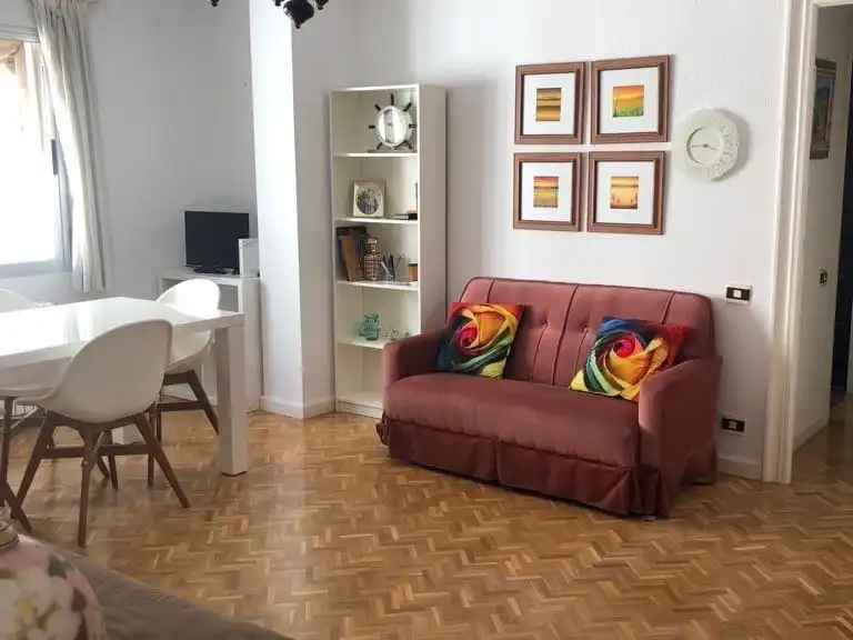 Flat for sale in Cuesta del Carmen, 11, Barrio del Centro Living room of Flat for sale in Salamanca with Air Conditioner, Heating and Parquet flooring