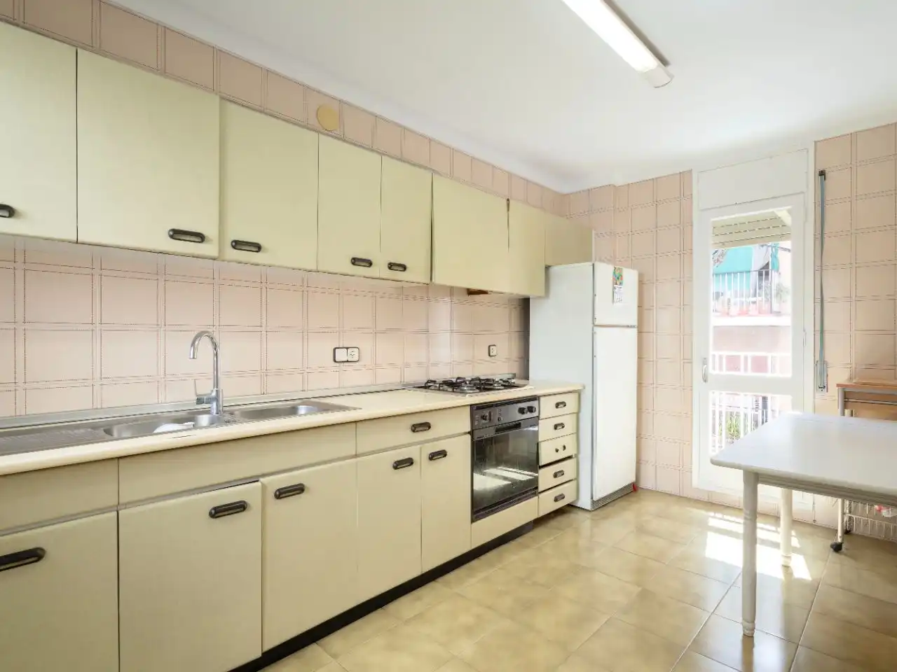 Flat for sale in Horta Kitchen of Flat for sale in Barcelona Capital with Terrace and Balcony