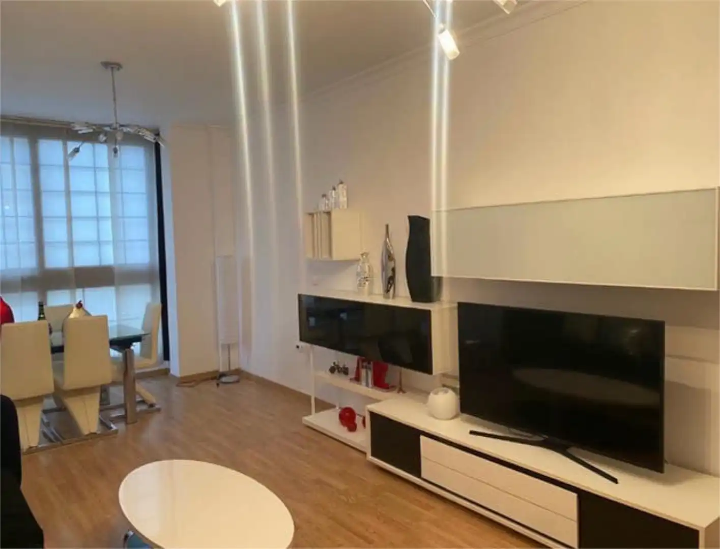 Living room of Flat for sale in La Línea de la Concepción  with Heating
