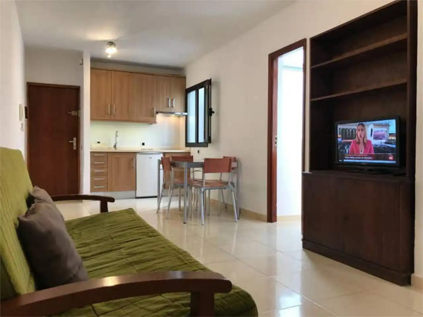 Flat for rent in La Laguna Living room of Flat for rent in San Cristóbal de la Laguna with Furnished