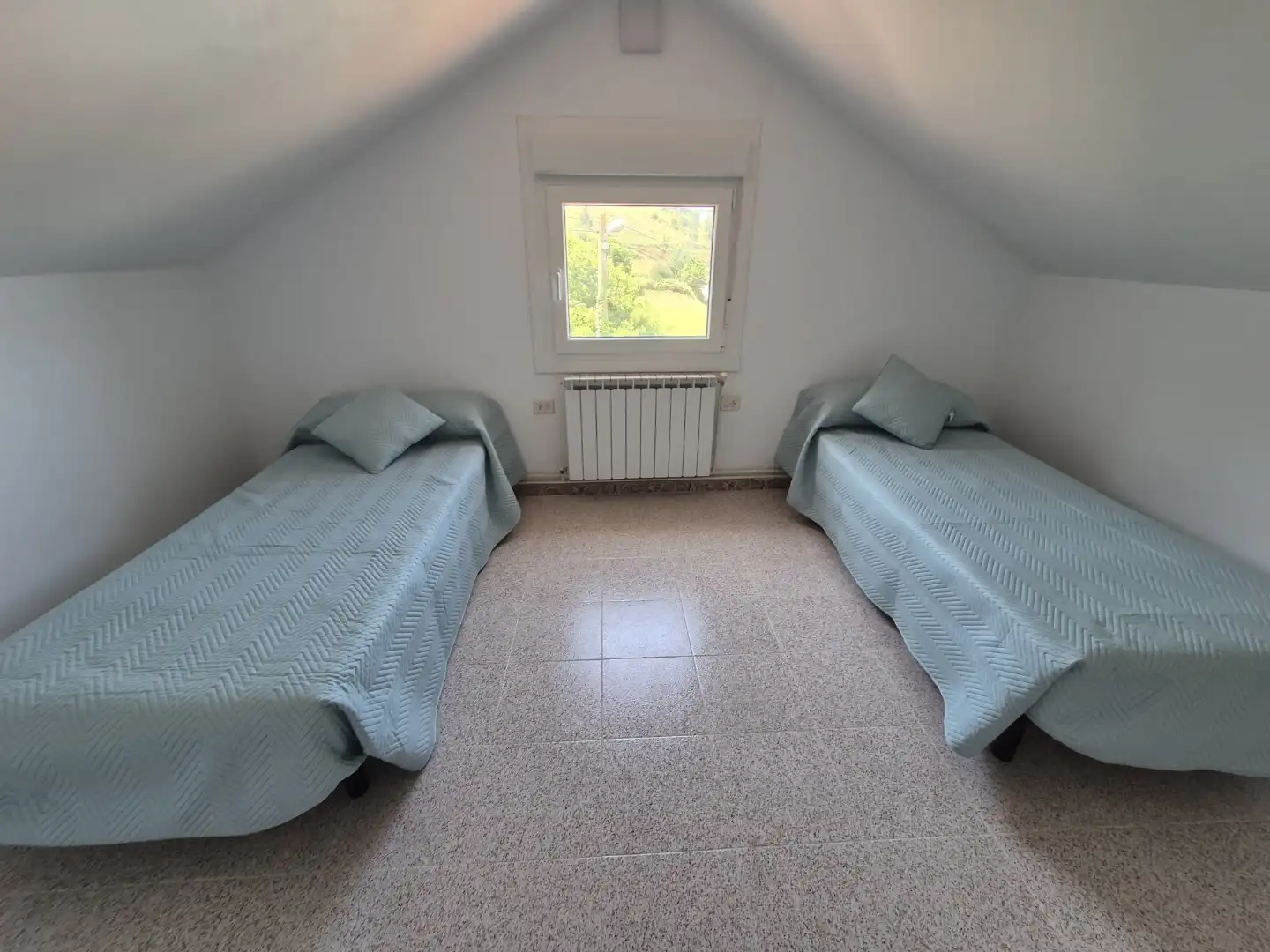 Houses for rent in Lugar Chamin Abaixo, Loureda - Lañas - Barrañán Bedroom of Houses for rent in Arteixo with Heating, Private garden and Terrace
