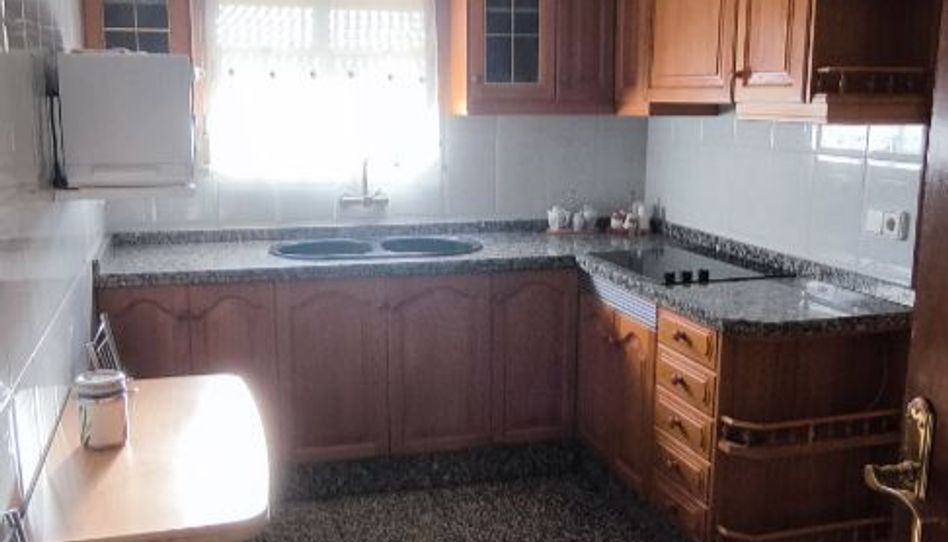 Casa adosada en venta en Calle Menéndez Pelayo, 12, Ibi, Alicante - imagen 1 Foto 1 de Casa adosada en venta en Calle Menéndez Pelayo, 12, Ibi, Alicante