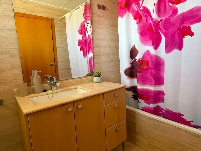 Flat for rent in Passeig de la Universitat, 6, Estación - Universidad Flat for rent in Passeig de la Universitat, 6, Estación - Universidad