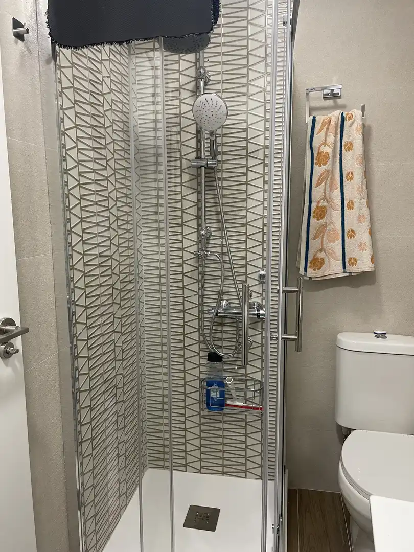 Wohnung zur Miete in Calle Doctor Fleming, 4, Caravaca de la Cruz Badezimmer von Wohnung zur Miete in Caravaca de la Cruz mit Klimaanlage und Balkon