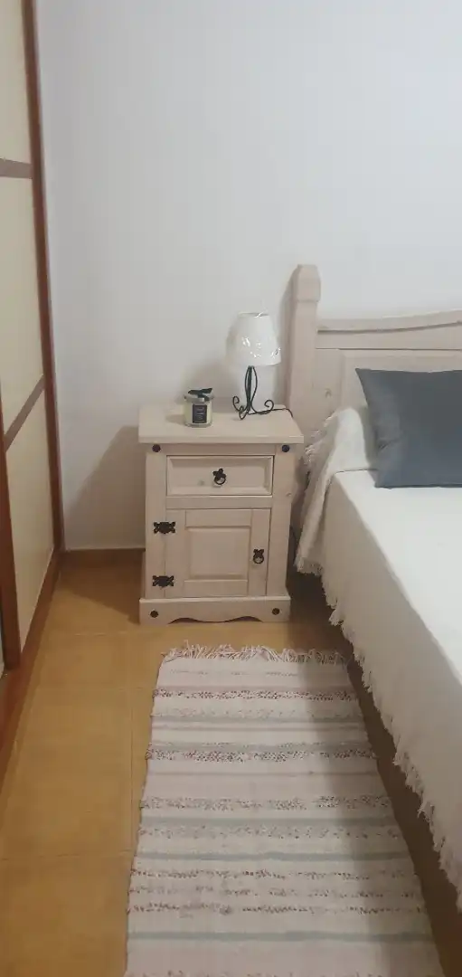 Piso de alquiler en Calle Virgen de Fátima, 12, Triana Este Habitación de Piso de alquiler en Sevilla Capital con Aire acondicionado y Balcón