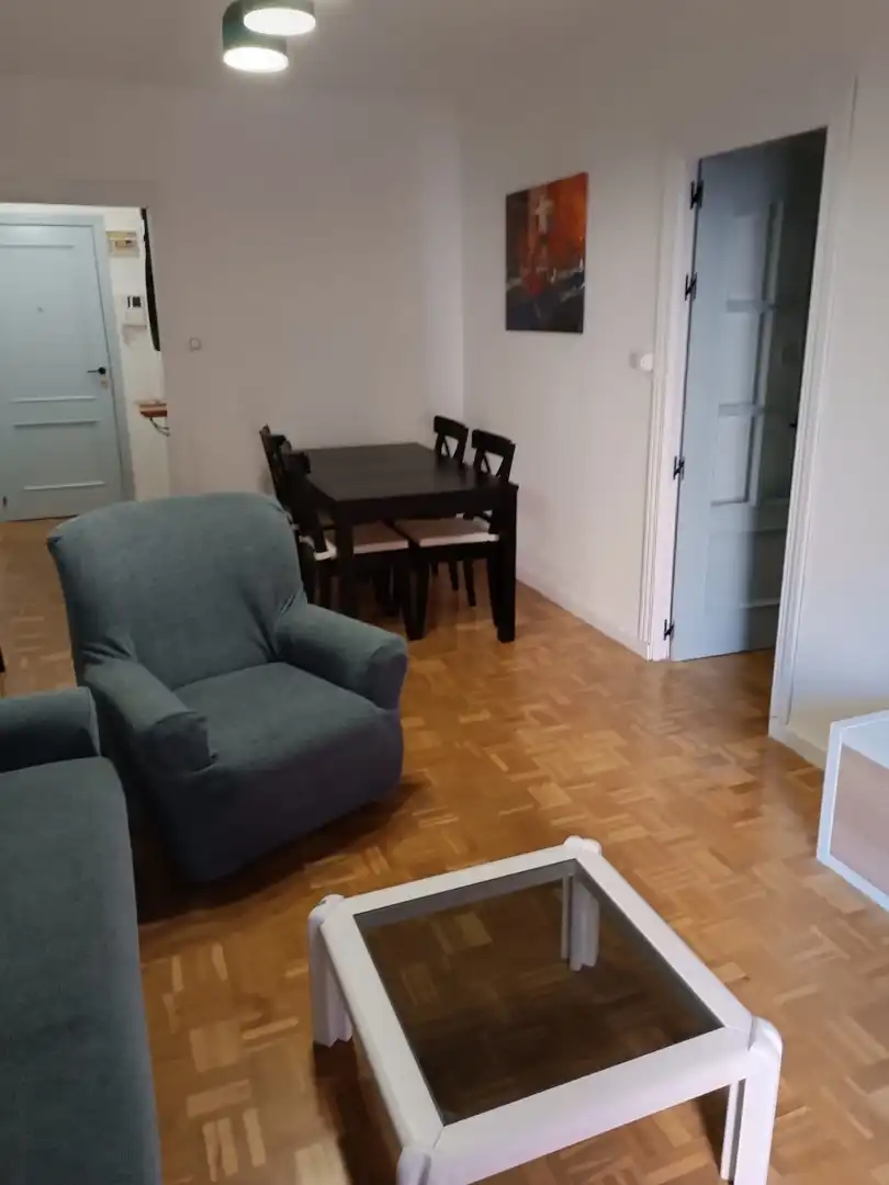 Wohnung zur Miete in Calle de Calatrava, 58, El Perchel Esszimmer von Wohnung zur Miete in Ciudad Real mit Klimaanlage, Heizung und Parkett