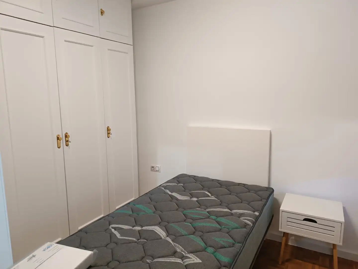 Wohnung zur Miete in Calle de Calatrava, 58, El Perchel Schlafzimmer von Wohnung zur Miete in Ciudad Real mit Klimaanlage, Heizung und Parkett
