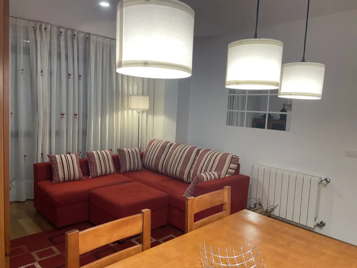 Wohnung zur Miete in Avenida de Barraña, 43, Boiro Wohnzimmer von Wohnung zur Miete in Boiro mit Heizung, Parkett und Abstellraum