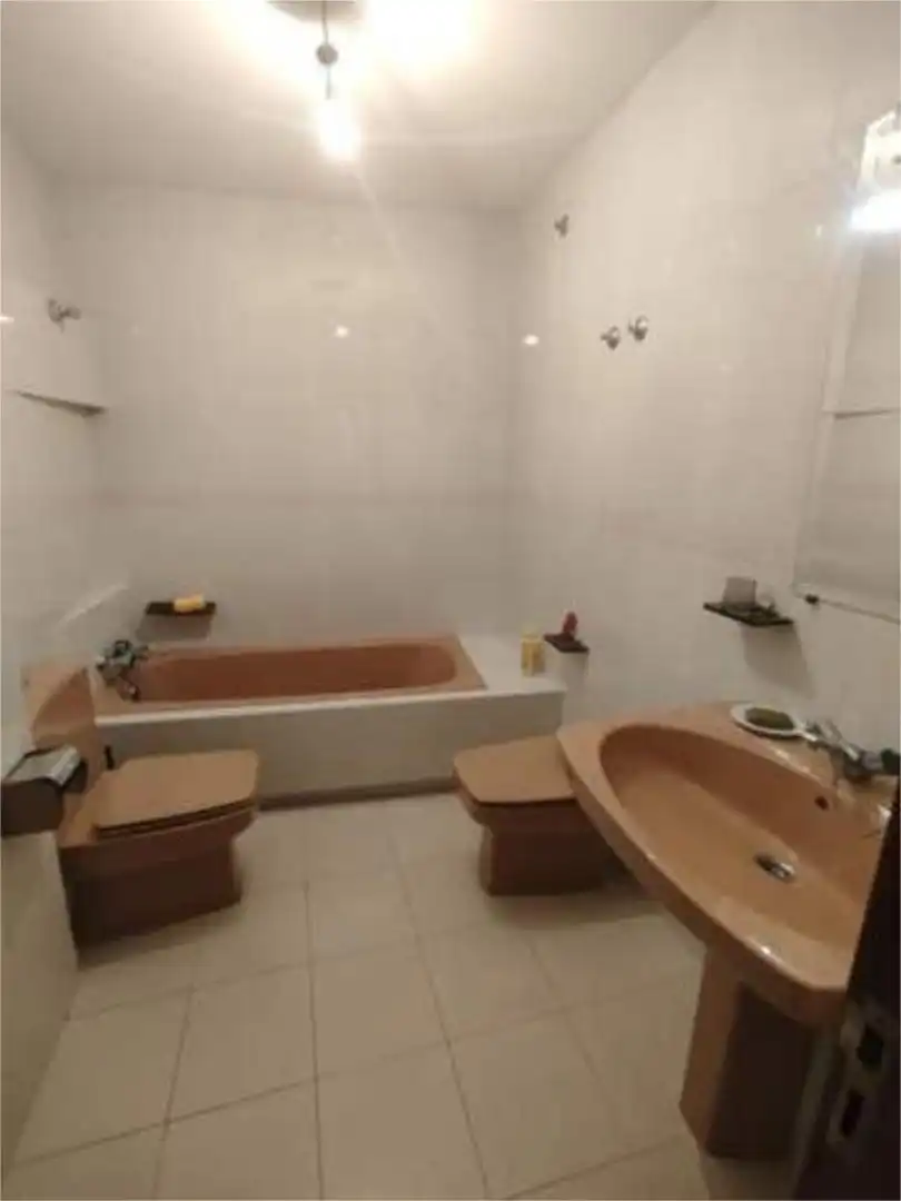 Bathroom of Flat for rent in Lalín
