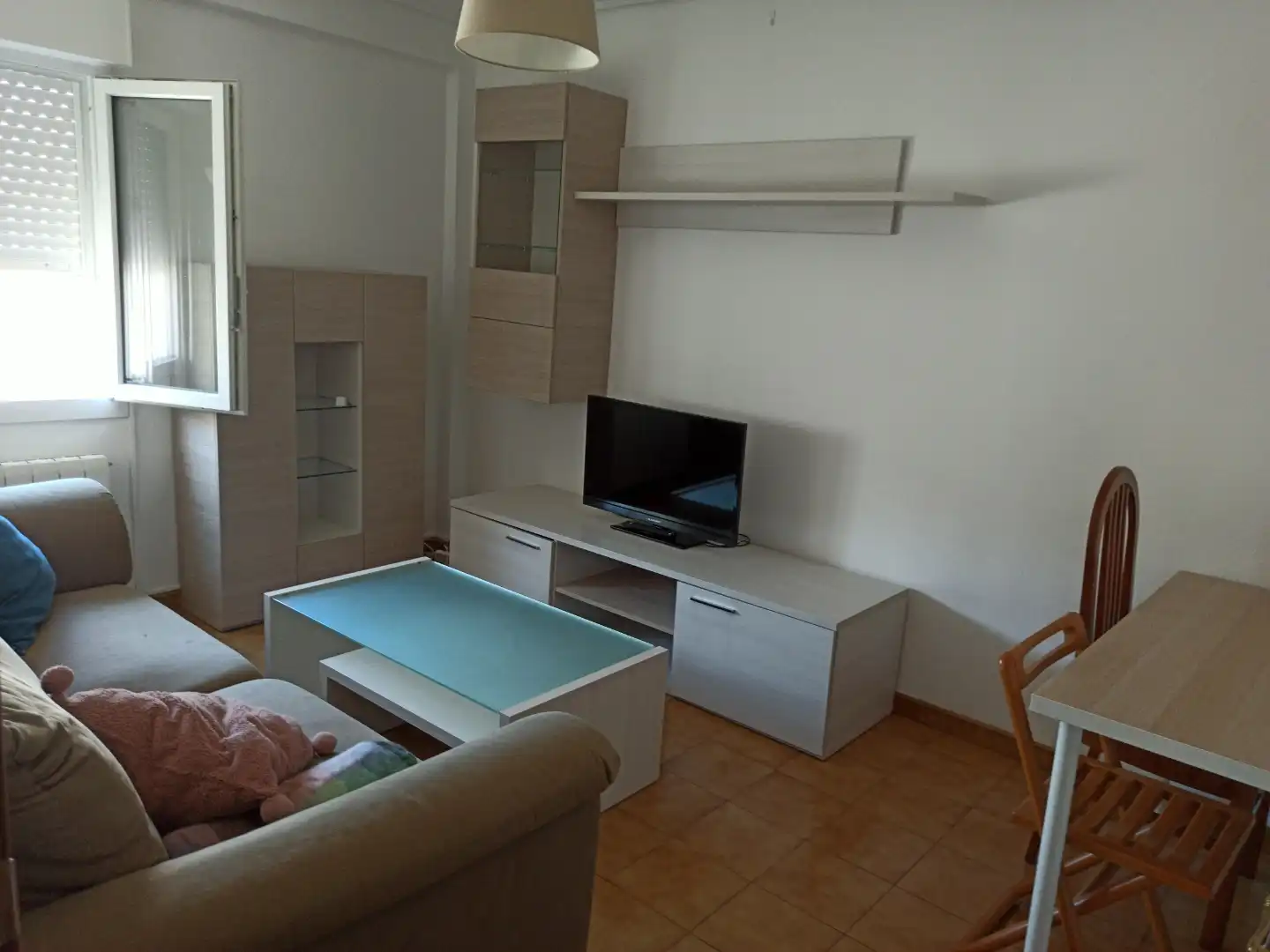 Living room of Flat for sale in  Zaragoza Capital