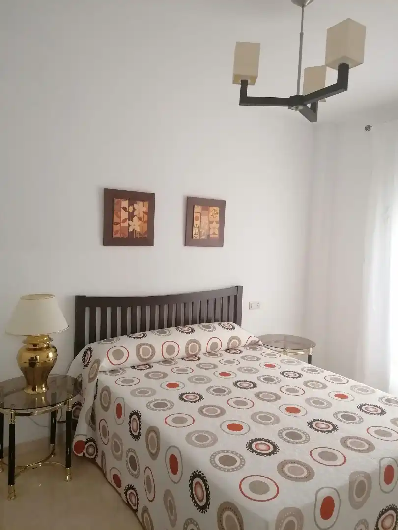 Pis en venda a Calle Doctor Civera, 12, San Bartolomé - Millán de Priego Dormitori de Pis en venda en Jaén Capital amb Aire condicionat