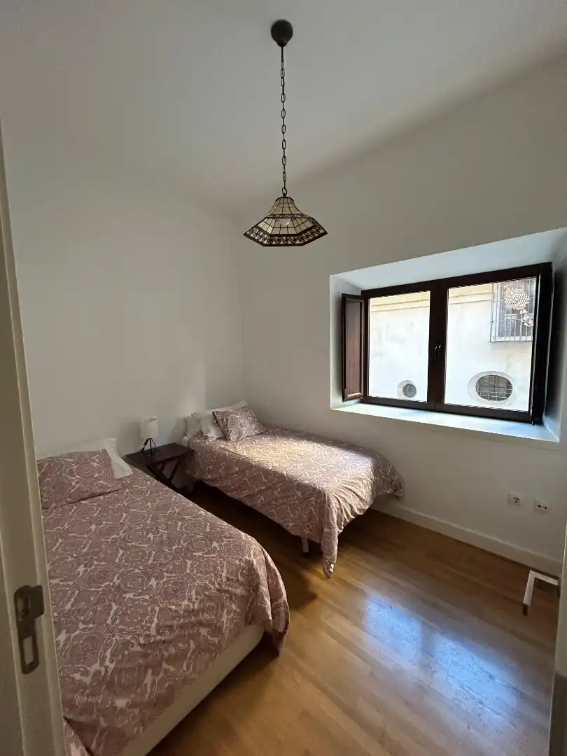 Flat for rent in Calle Villegas, 3a, Casco Antiguo Bedroom of Flat for rent in Sevilla Capital with Air Conditioner