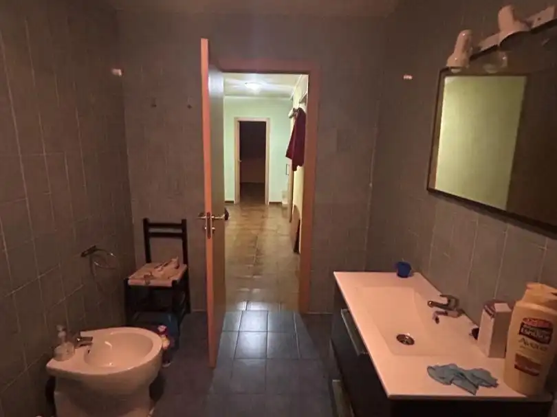 Casa adosada en venta en Carrer Llevant, 22, La Pobla Llarga Baño de Casa adosada en venta en La Pobla Llarga con Aire acondicionado y Terraza