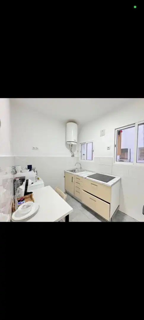 Piso en venta en Calle Virgen del Sagrario, 21, Concepción Cocina de Piso en venta en Madrid con Jardín privado y Trastero