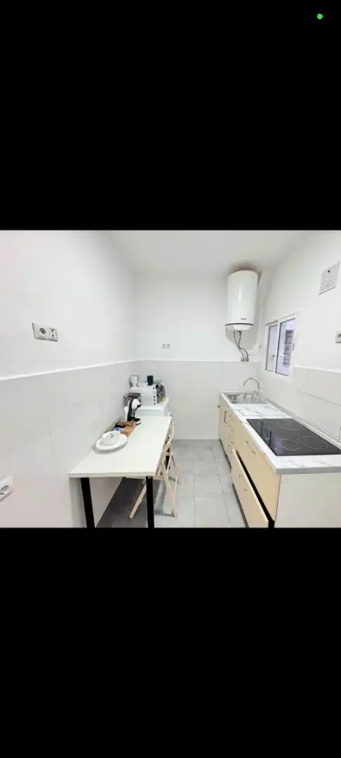 Piso en venta en Calle Virgen del Sagrario, 21, Concepción Cocina de Piso en venta en Madrid con Jardín privado y Trastero