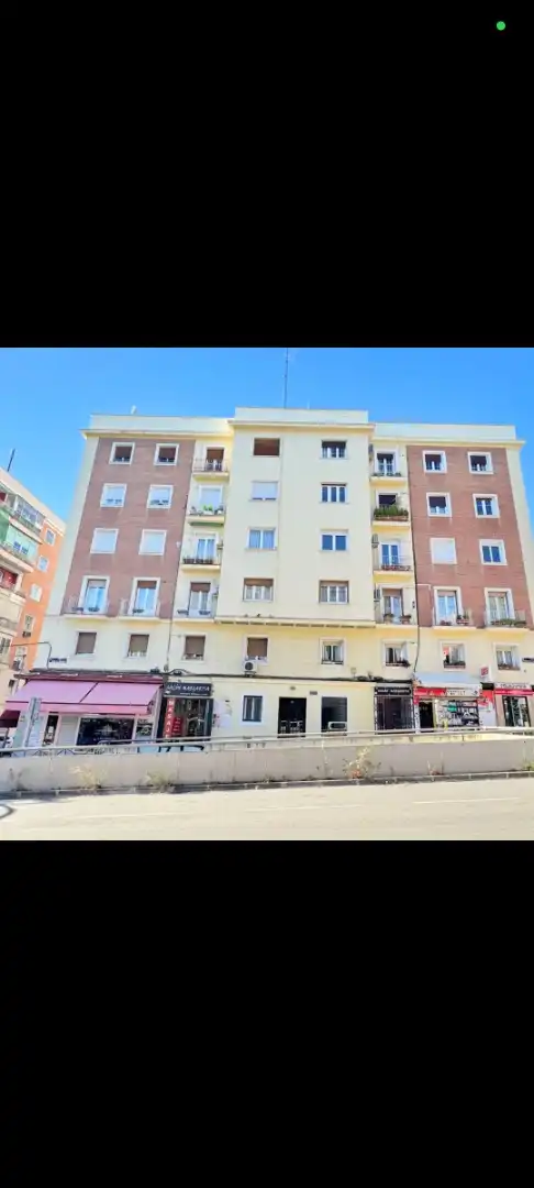 Piso en venta en Calle Virgen del Sagrario, 21, Concepción Vista exterior de Piso en venta en Madrid con Jardín privado y Trastero