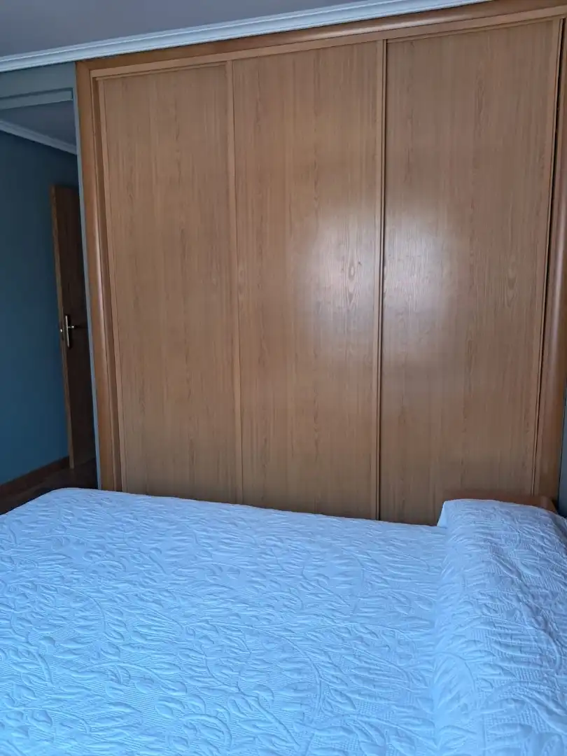 Pis en venda a Calle Luis Sala Balust, 17, Pizarrales Dormitori de Pis en venda en Salamanca amb Balcó