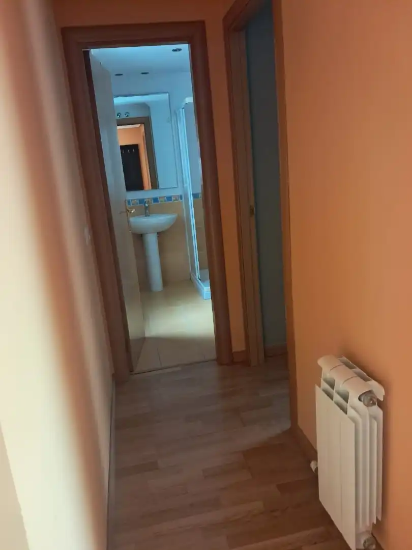 Pis en venda a Calle Luis Sala Balust, 17, Pizarrales Bany de Pis en venda en Salamanca amb Balcó