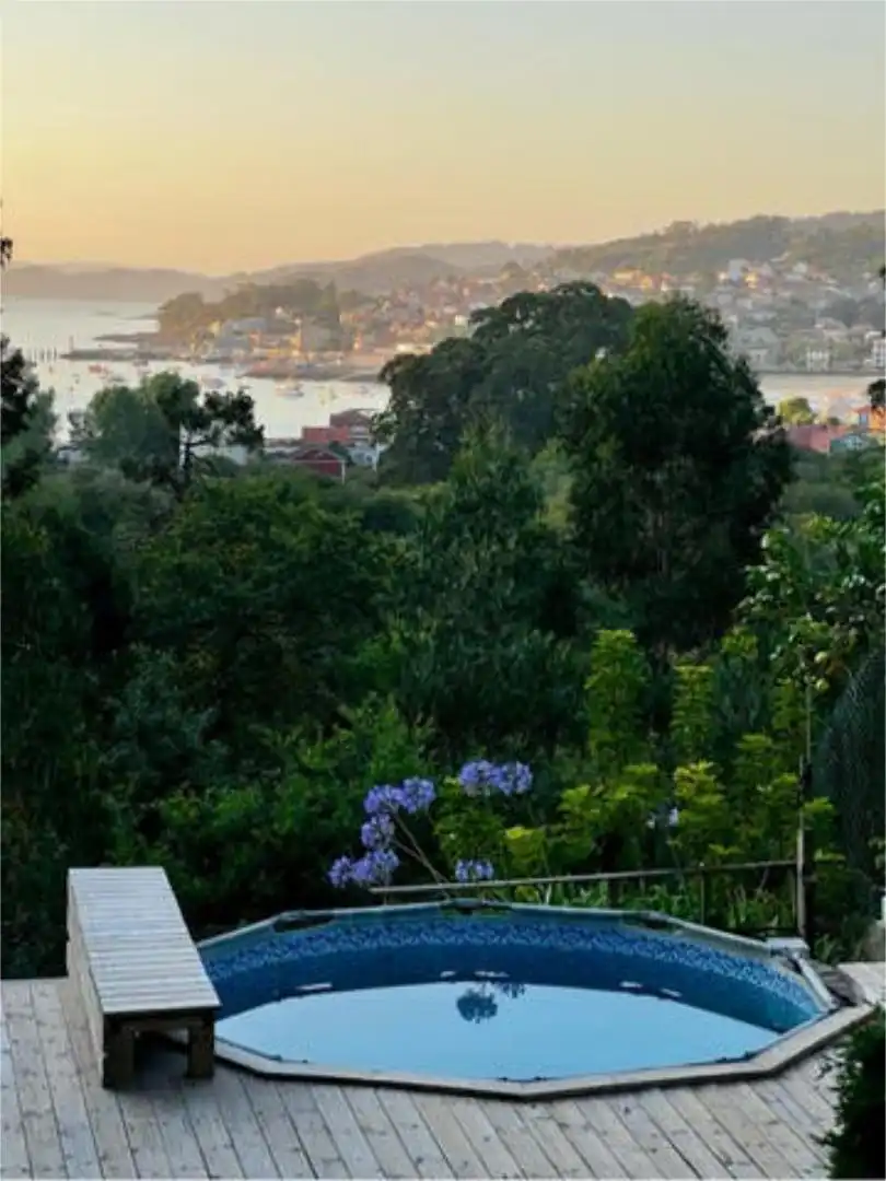 Casa adosada en venta en O Hío Jardín de Casa adosada en venta en Cangas con Calefacción, Jardín privado y Terraza