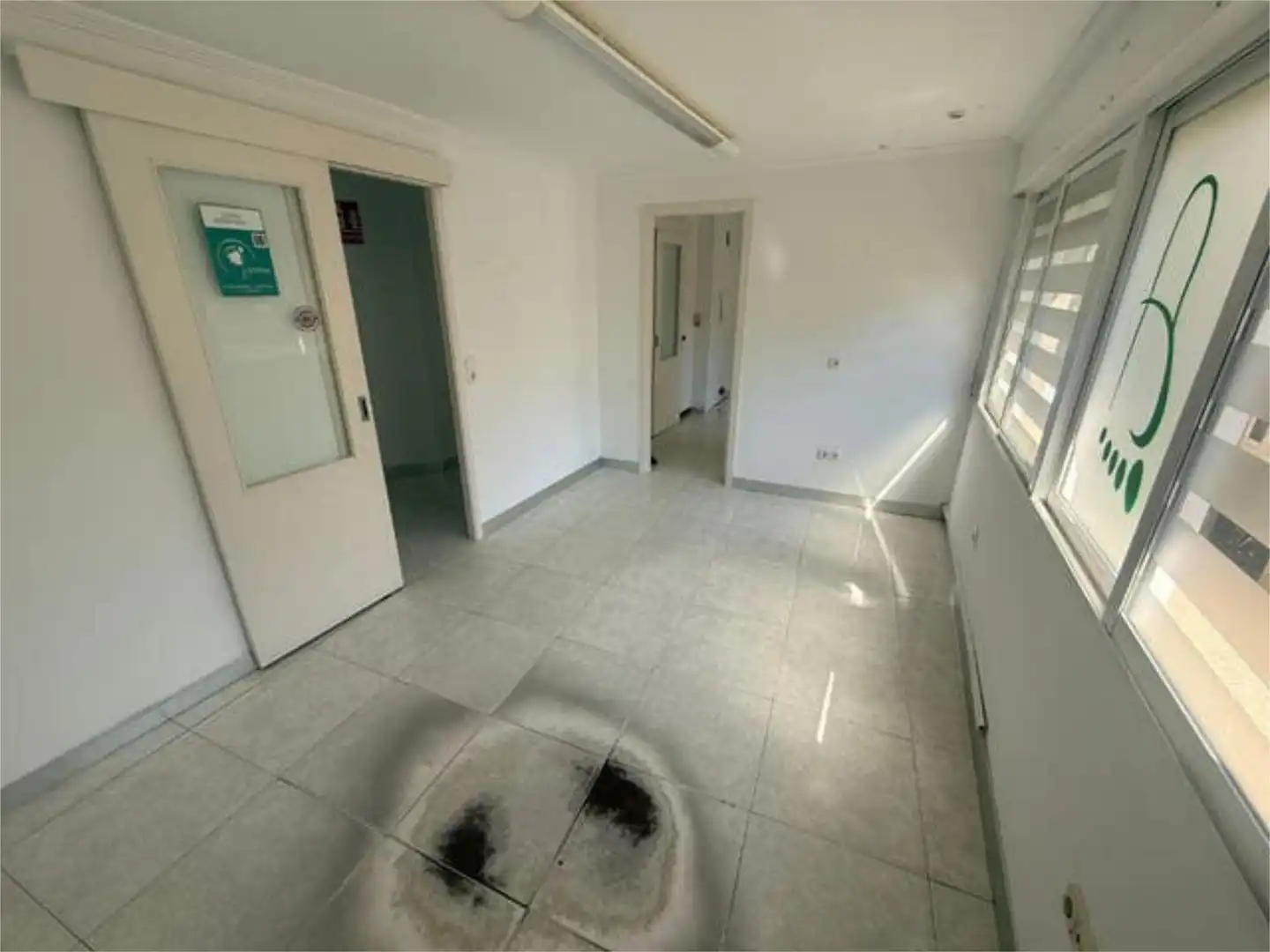 Office for rent in Padrón