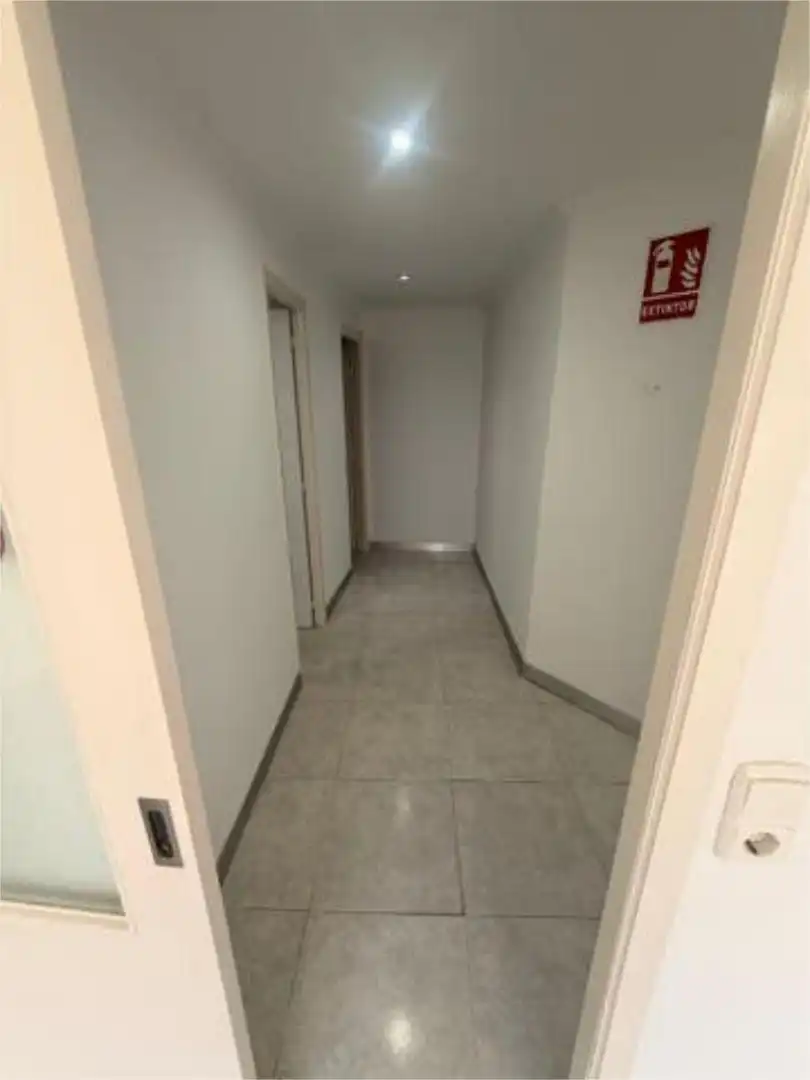 Office for rent in Padrón